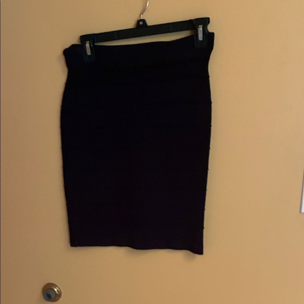 Nicki Minaj Classic Black Pencil Skirt